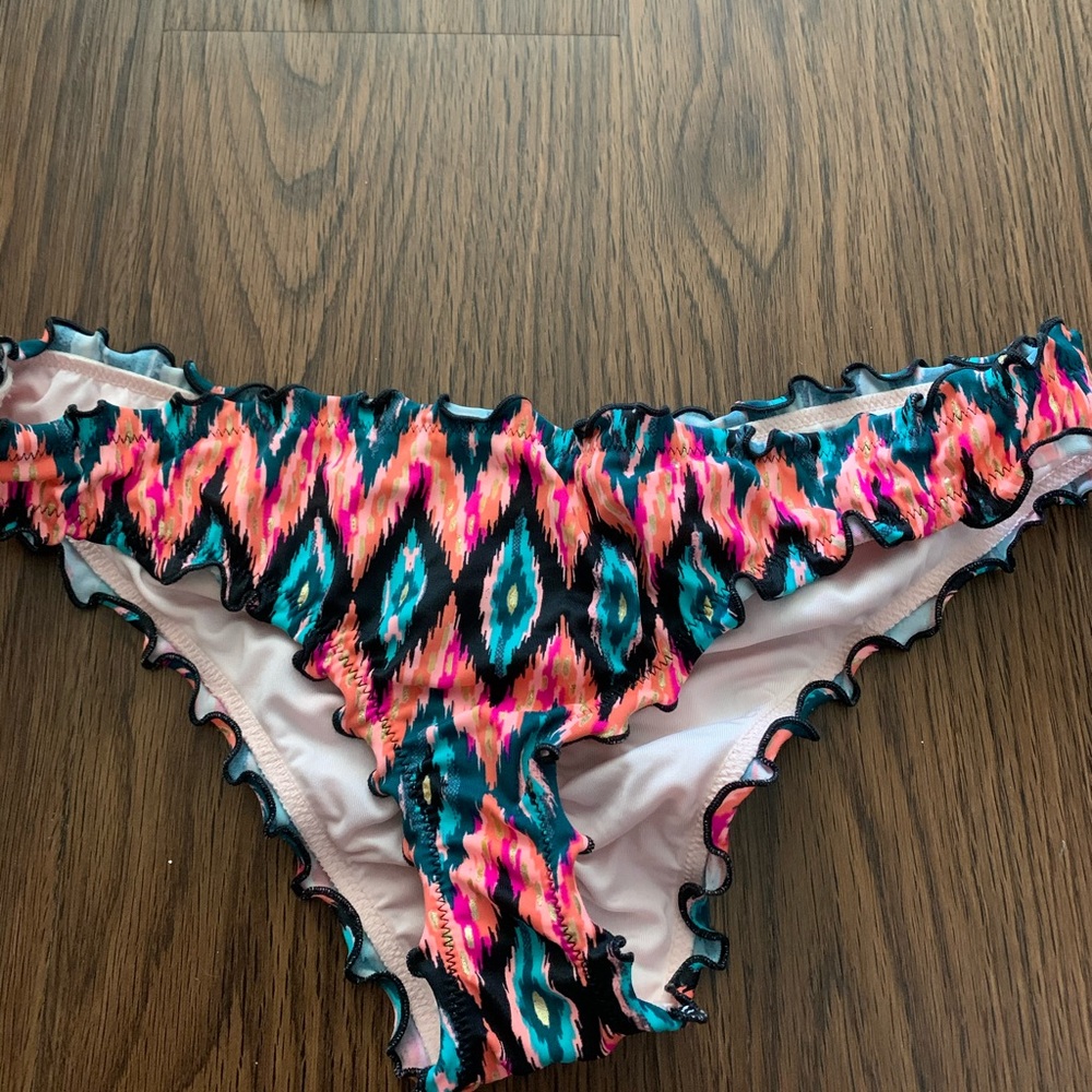 Bikini Bottom Bundle - Picture 4 of 5